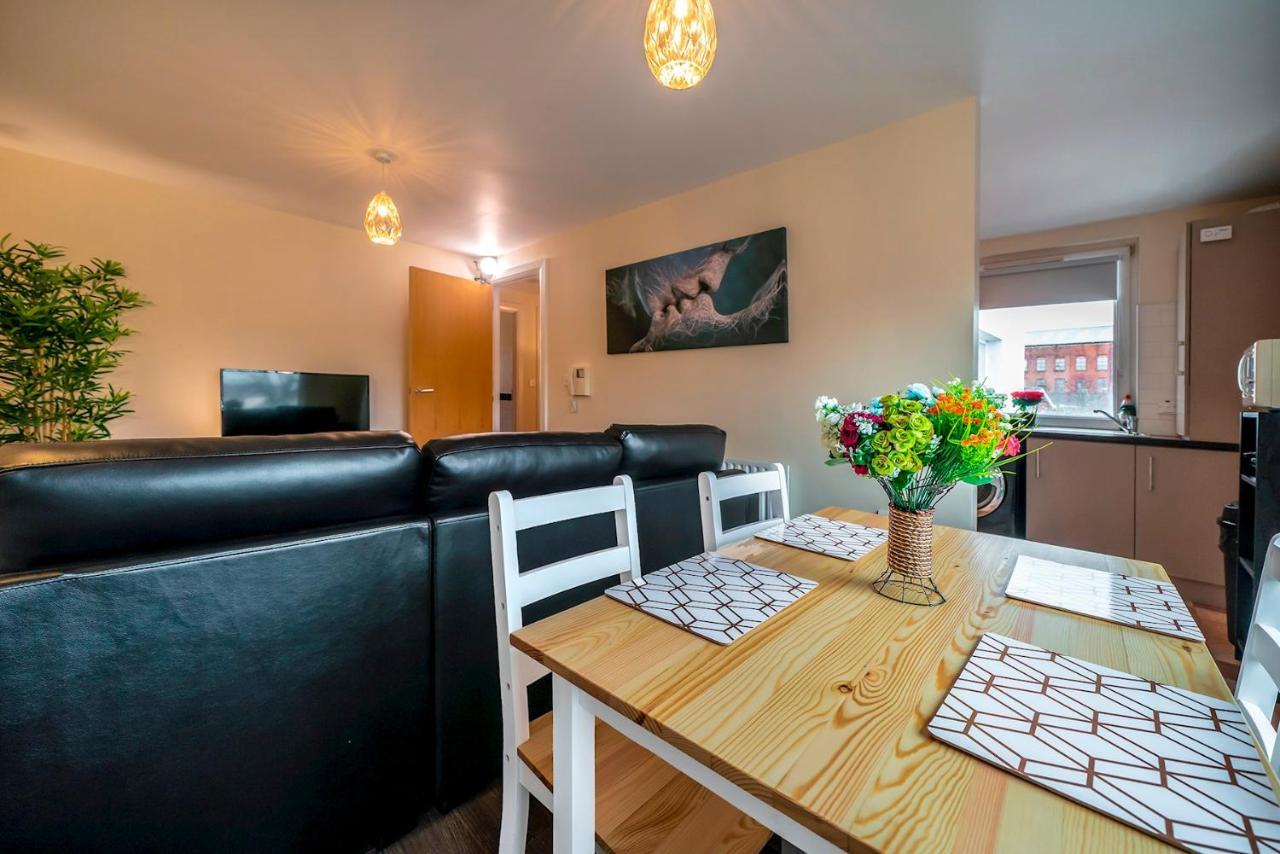 1 Bd Apt In Historical W Belfast Close To Centre Exterior photo