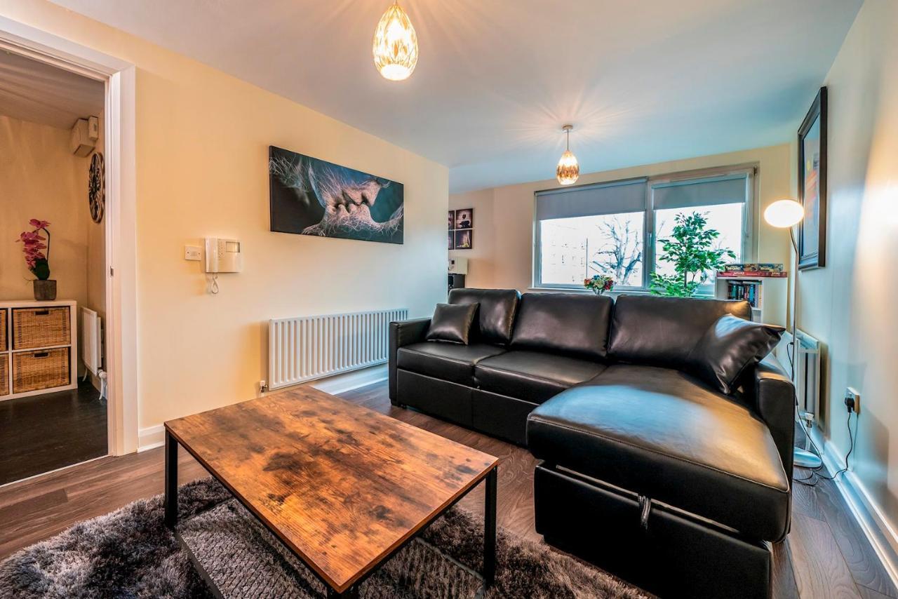 1 Bd Apt In Historical W Belfast Close To Centre Exterior photo